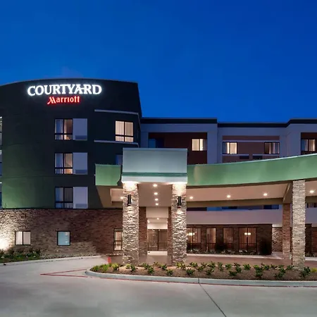 Courtyard By Marriott Houston North/Shenandoah Hotel